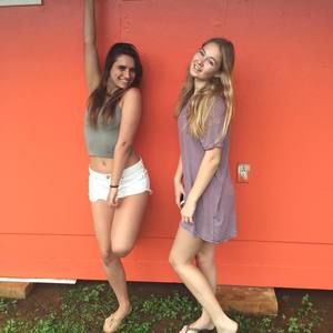 Meet your Posher, Becca